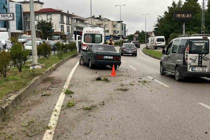 sinopta-6-aracin-karistigi-zincirleme-kaza-1-yarali