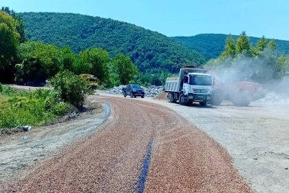 sinopta-grup-yollarinda-asfaltlama-calismalari-tamamlandi
