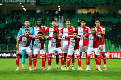 sivasspordan-sakaryaspor-macinda-kural-hatasi-iddiasi