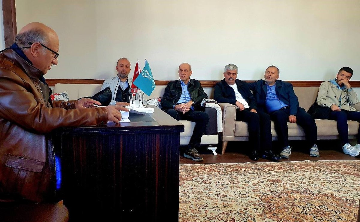 tanpinarin-eserlerindeki-erzurum-turkuleri-hem-anlatildi-hem-mesk-edildi