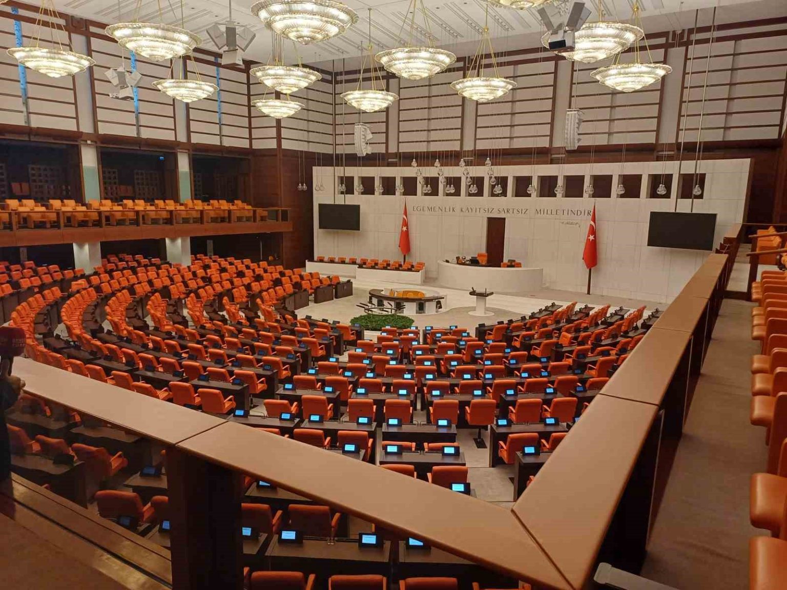 tbmm-28-donem-4-yasama-yili-1-ekimde-baslayacak