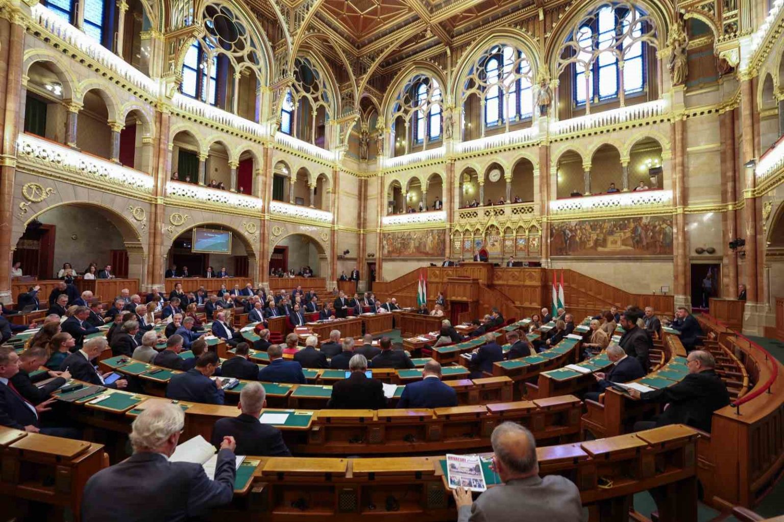 tbmm-baskani-kurtulmus-macaristan-basbakani-orban-ile-gorustu