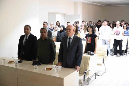usak-universitesinde-egitim-arastirmalari-kongresi-yapildi