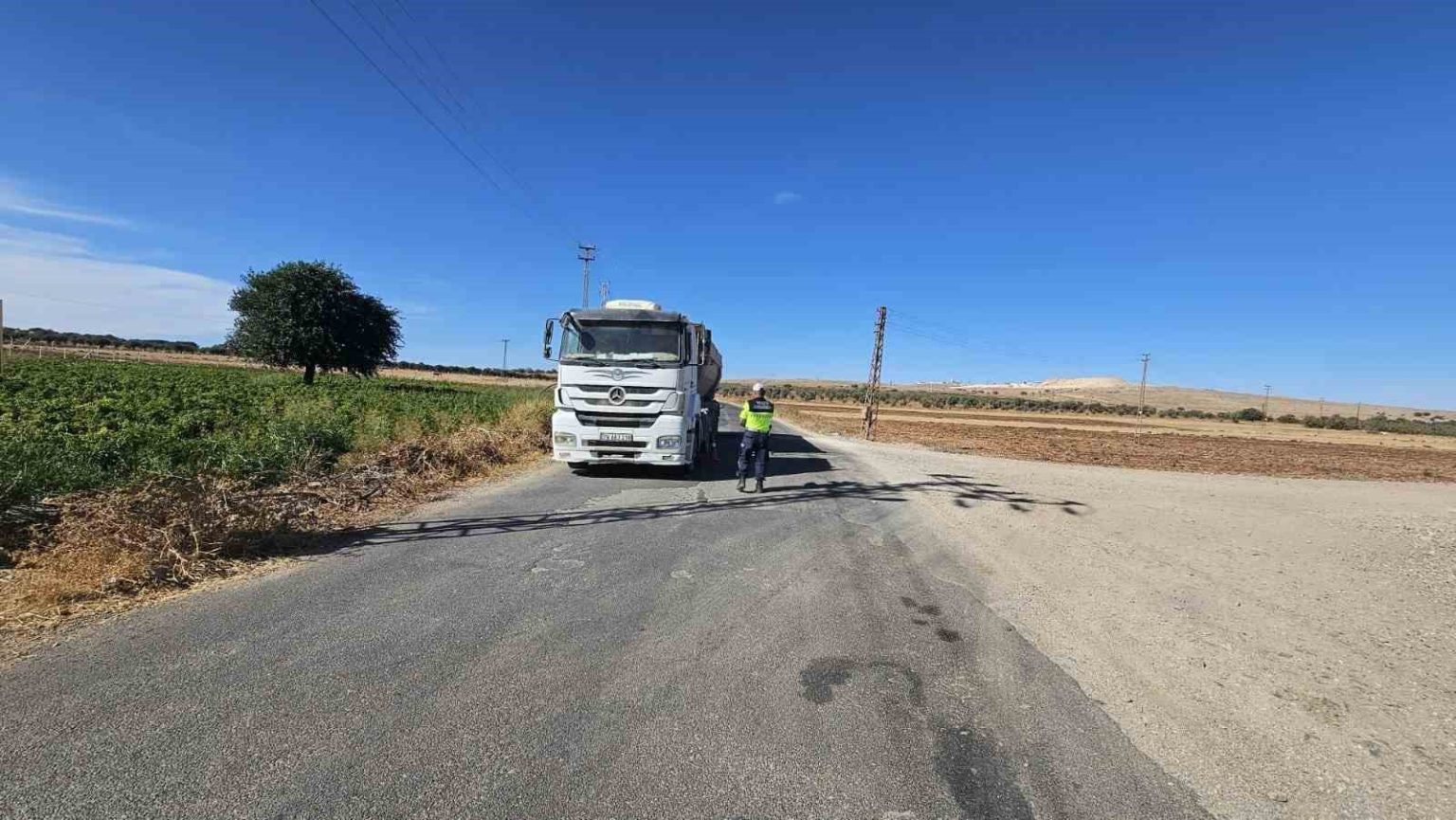 yuk-tasiyan-araclara-tonaj-ve-branda-denetimi