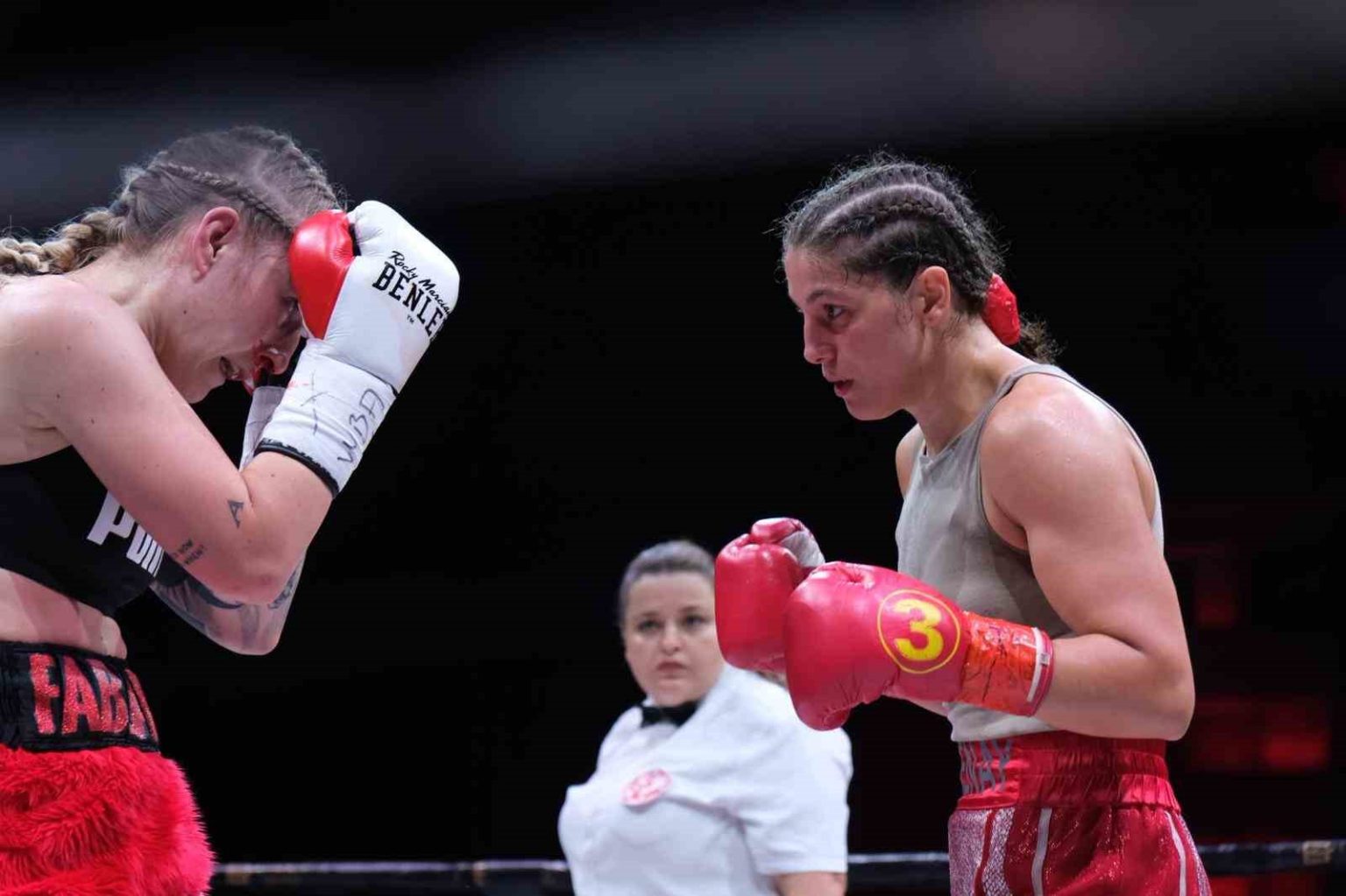 alkulu-ogrenci-dunya-sampiyonunu-yendi-altin-kemerin-sahibi-oldu