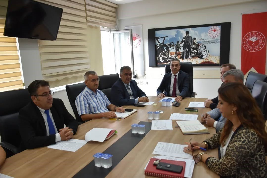 aydin-il-tarim-mudurlugunde-yol-haritasi-belirlendi