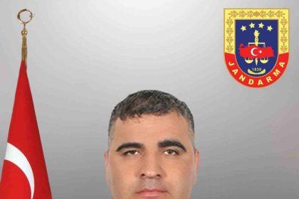 bakan-yerlikayadan-aksarayda-sehit-olan-jandarma-personeli-icin-bassagligi-mesaji