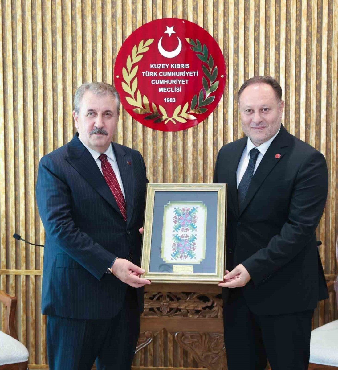 bbp-genel-baskani-destici-kktc-cumhuriyet-meclisi-baskani-ozturkler-ile-bir-araya-geldi