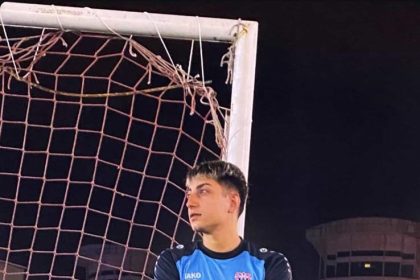 beylikduzunde-evinin-onunde-kursunlanan-genc-hayatini-kaybetti