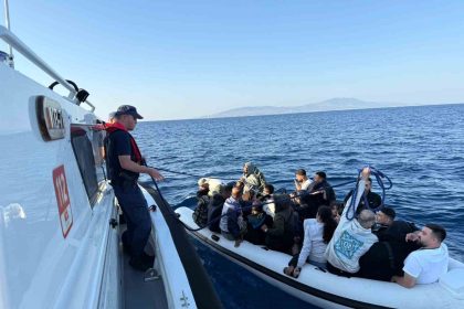 bodrumda-24-duzensiz-gocmen-yakalandi-2-kisi-gozaltina-alindi