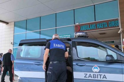 direksiyon-basinda-kalp-krizi-geciren-surucuyu-zabitalar-kurtardi