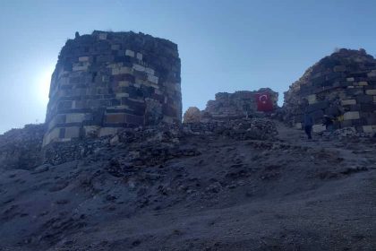 galatlardan-kalan-adaoren-kalesinin-sirlari-gun-yuzune-cikiyor