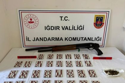 igdirda-jandarmadan-uyusturucu-operasyonu-1-tutuklama