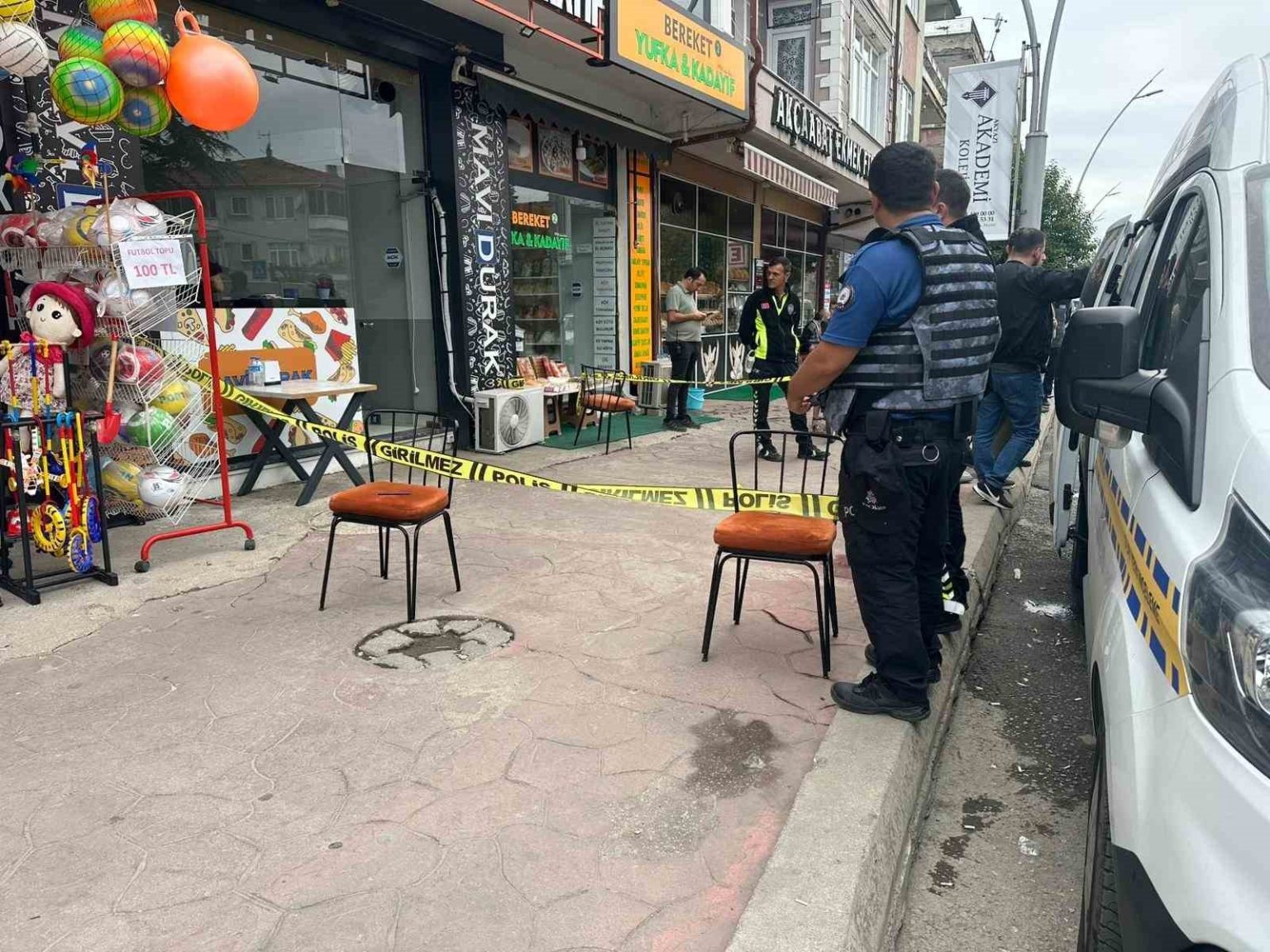 is-yerini-kursunlayan-ve-bir-kisiyi-yaralayan-supheli-tutuklandi