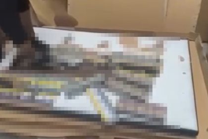 kacak-sigaralari-yemek-masasina-sakladi-1-gozalti