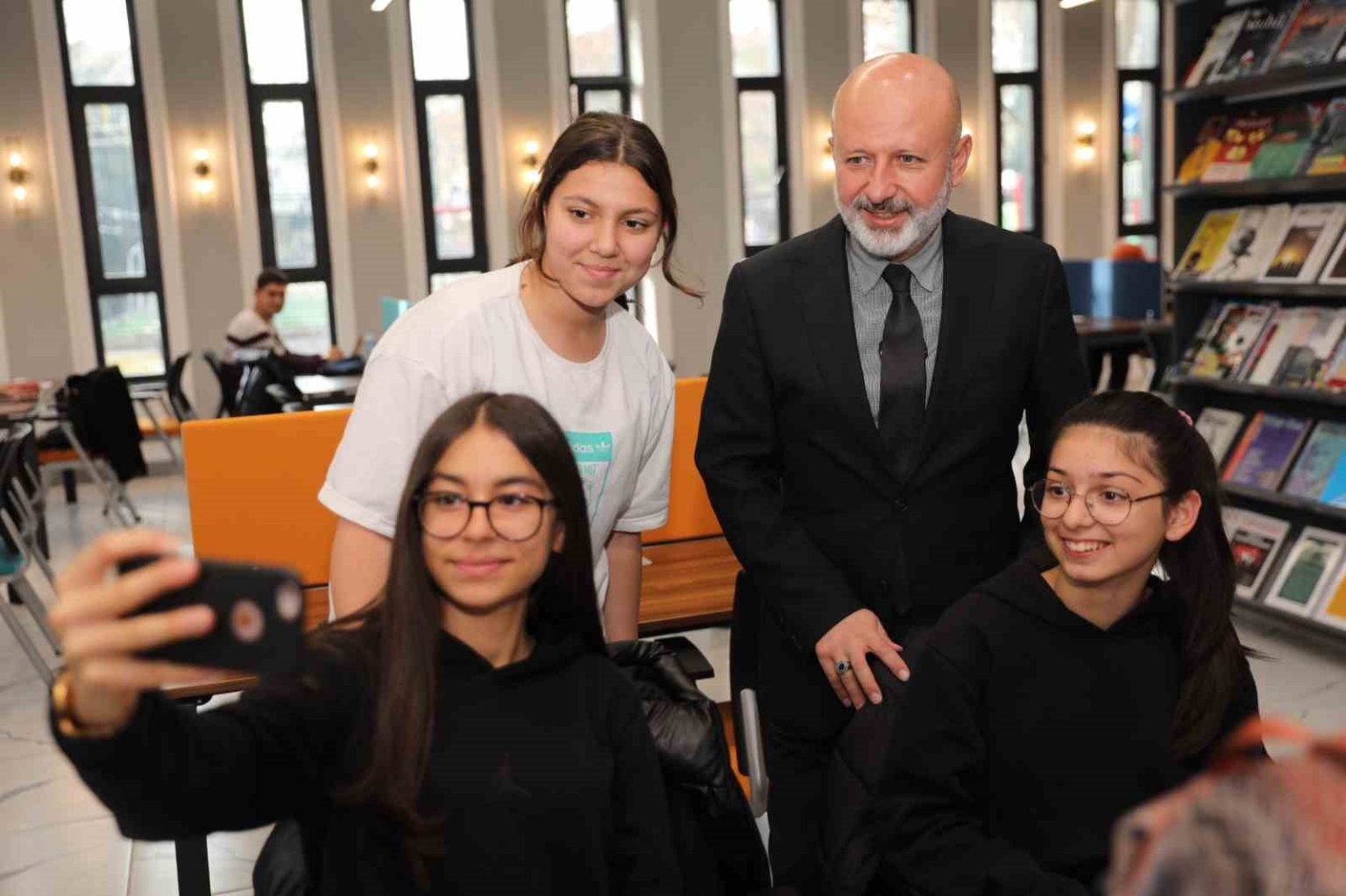 kocasinan-sinan-kutuphaneleri-ile-zenginlesiyor