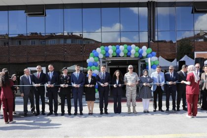 kutahyada-saglikli-yasam-fizyoterapi-ve-rehabilitasyon-merkezi-acildi