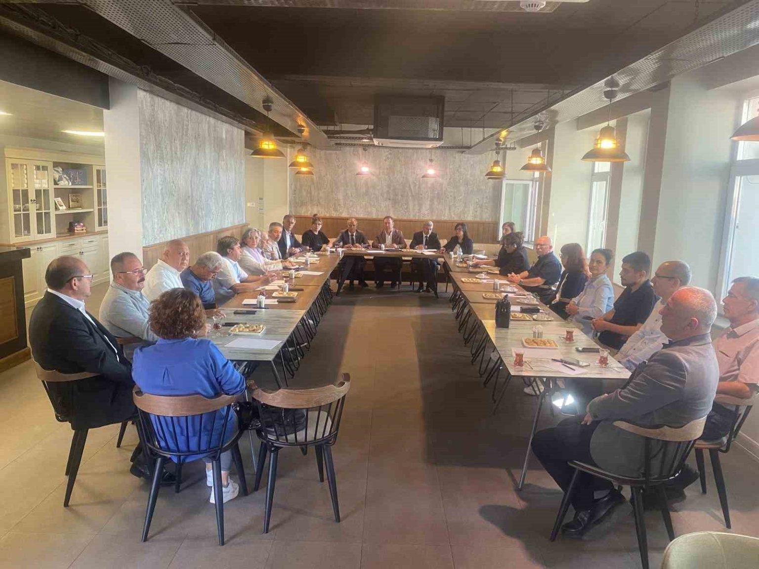 manisa-kent-konseyleri-akhisarda-toplandi