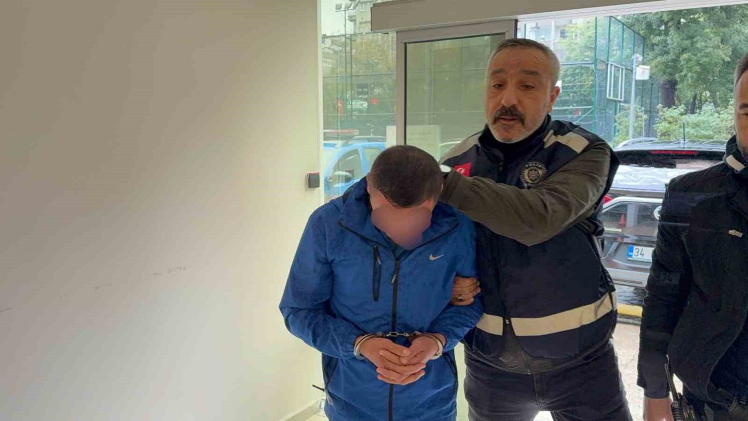 samsunda-market-ve-is-yeri-hirsizligi-suphelisi-yakalandi