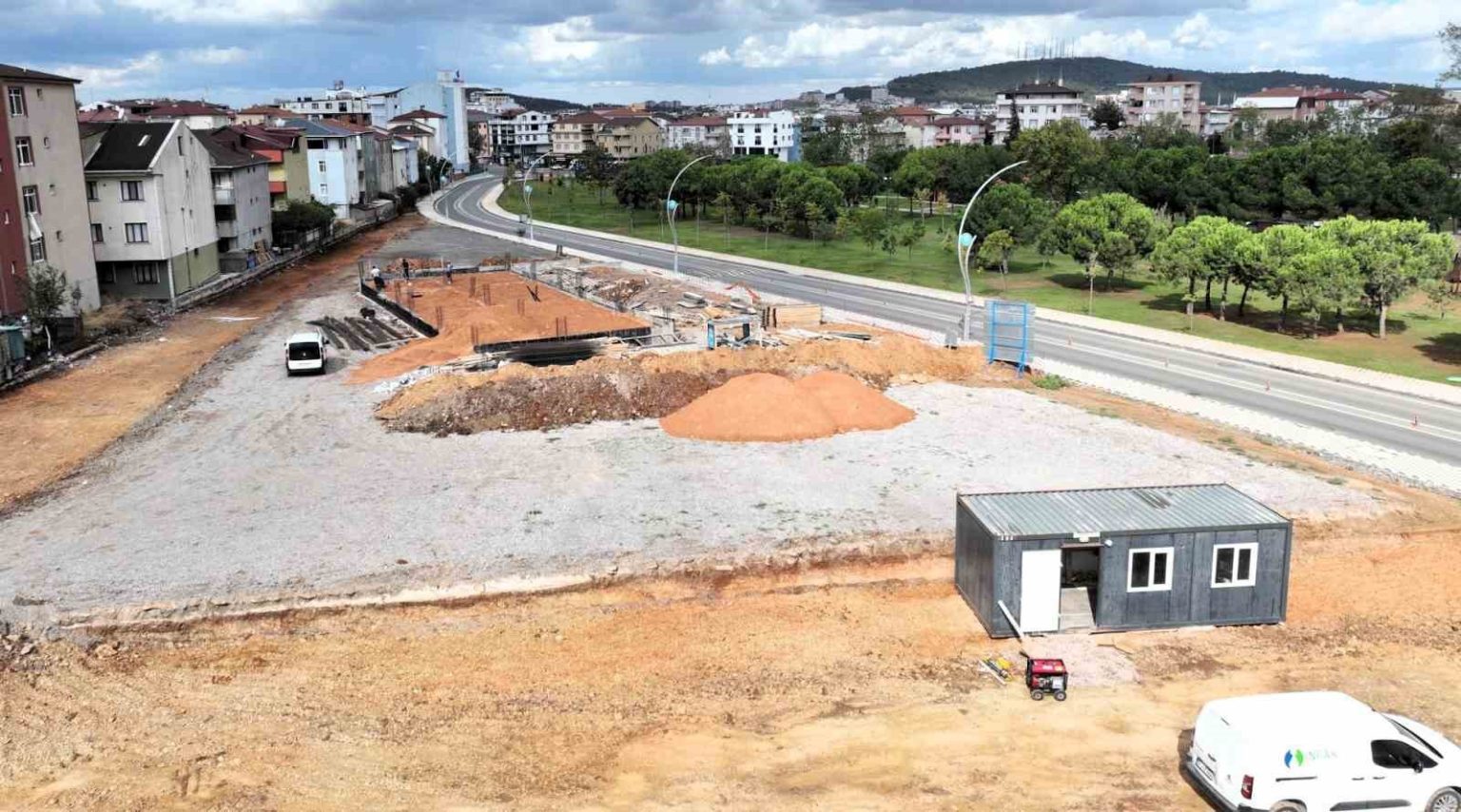 sehit-yakinlari-ve-gazi-evi-projesinde-insaat-ilerliyor