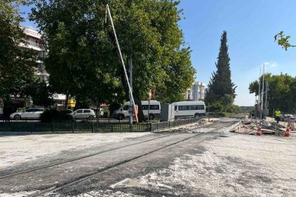 sogukkuyu-hemzemin-gecidi-arac-trafigine-acildi