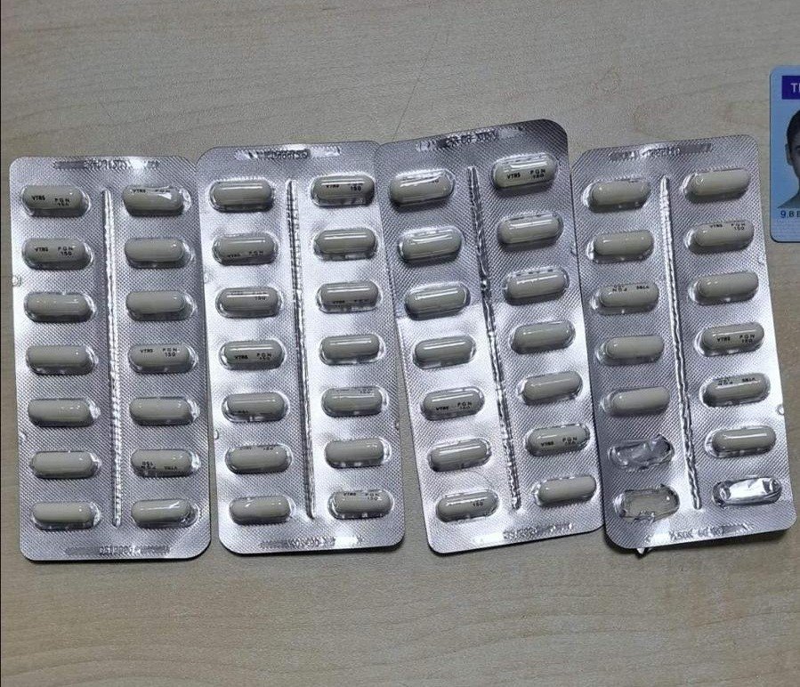 suphelilerden-uyusturucu-ve-tabanca-ele-gecirildi