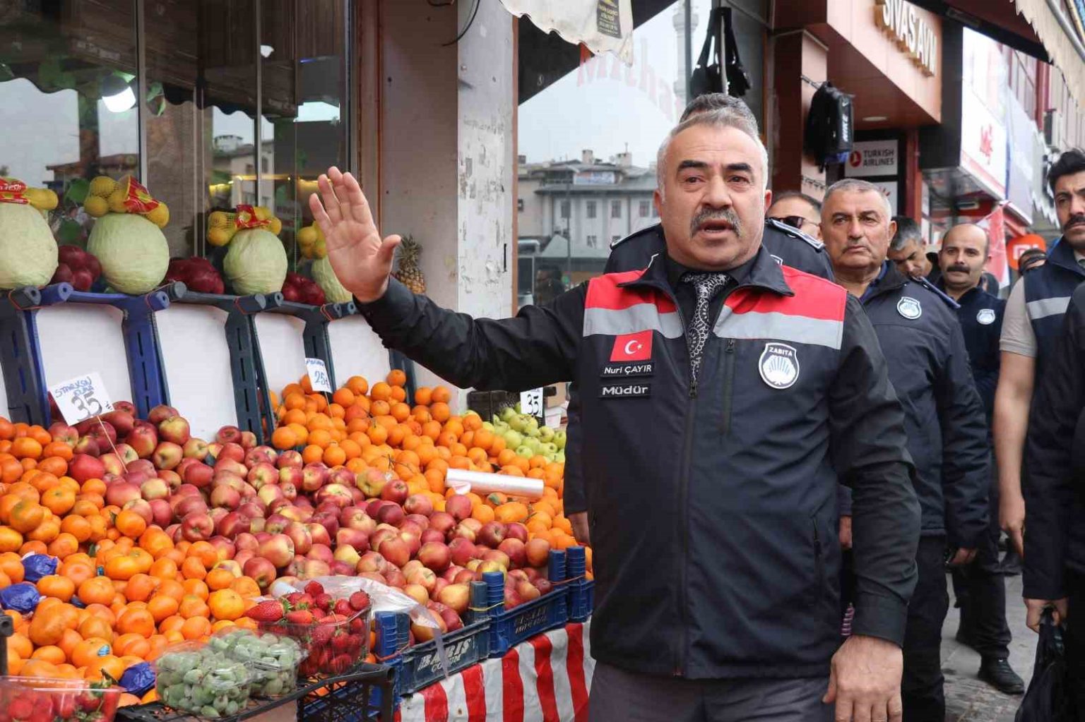 zabita-ekipleri-denetimlerini-araliksiz-surduruyor