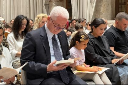 istanbul-valiligince-ben-okuyorum-istanbul-okuyor-ailemle-okuyoruz-etkinligi-duzenlendi