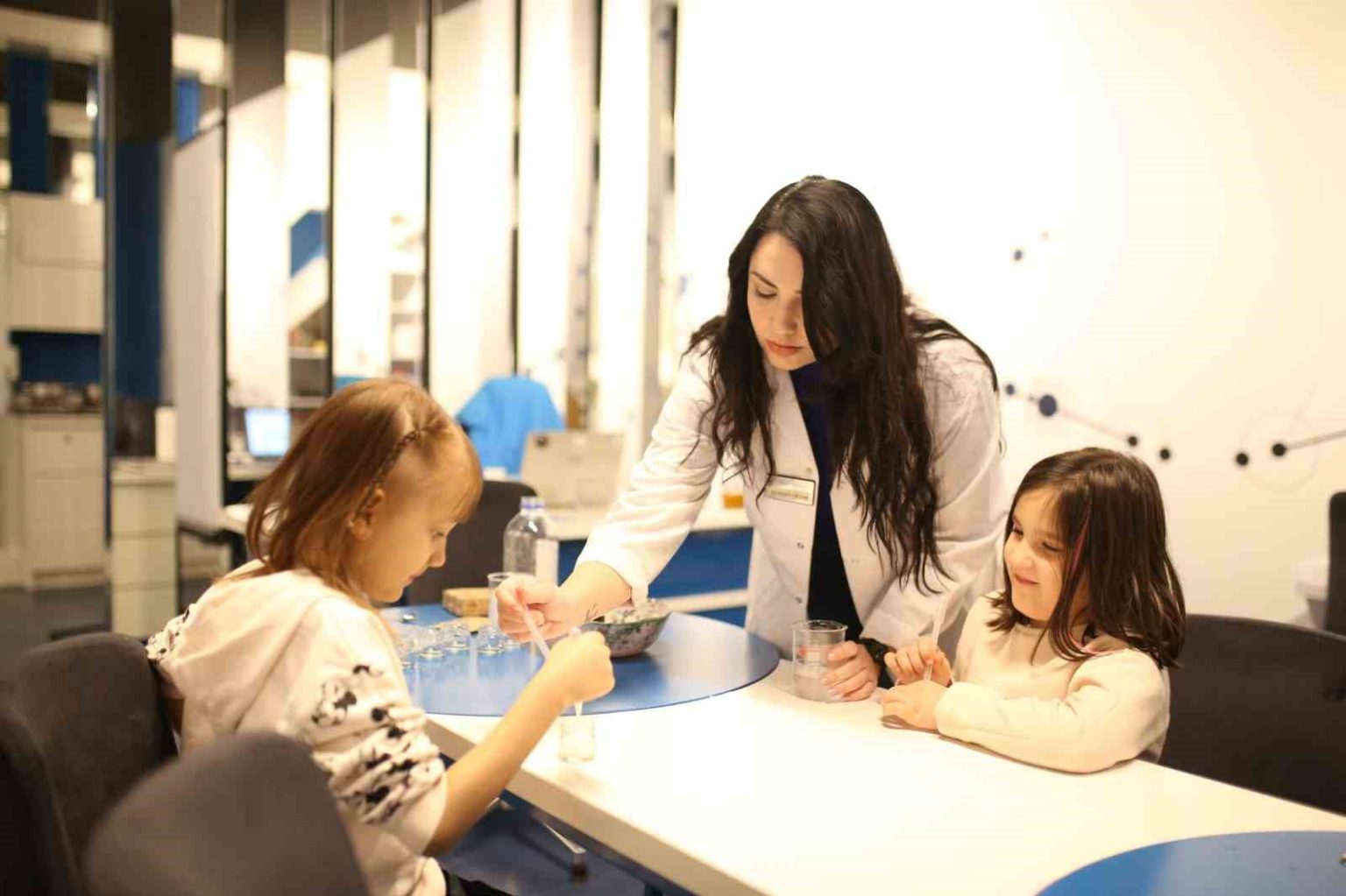 antalya-bilim-merkezinde-atolye-calismalarinda-yeni-donem