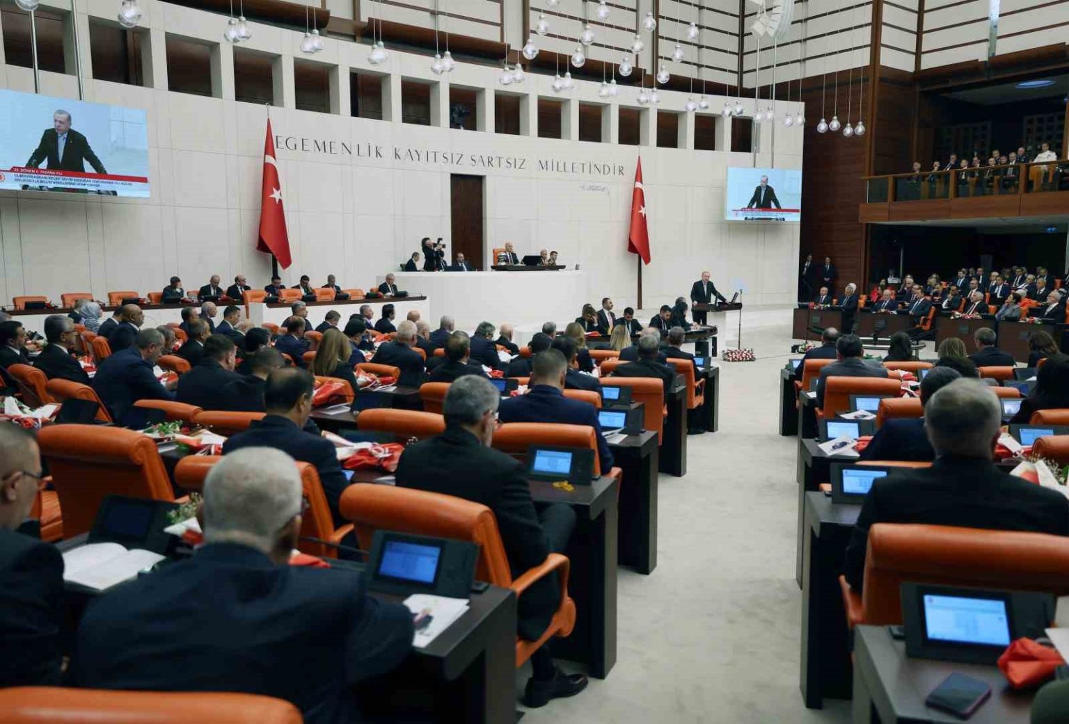 cumhurbaskani-erdogan-diplomatik-girisimler-cevapsiz-kalirsa-turkiyenin-pozisyonu-da-politikasi-da-bellidir-turkiye-suriyede-bir-dejavu-yasanmasina-izin-vermey