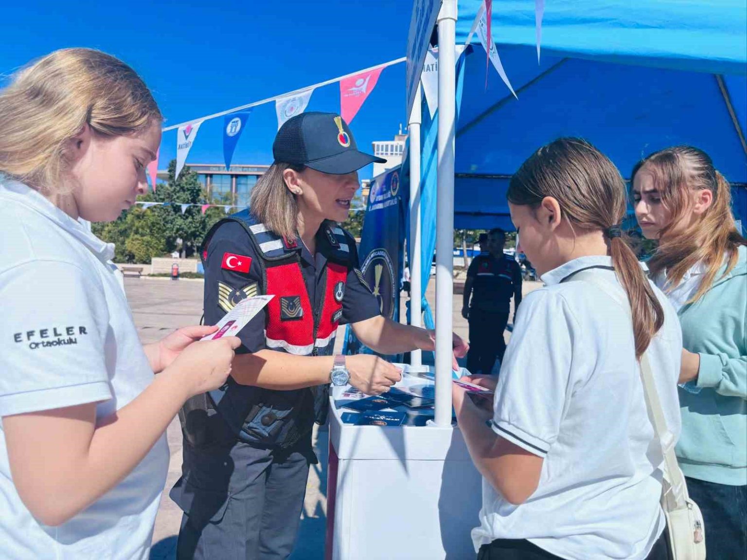 didimde-jandarma-bilim-senliginde-bilgilendirdi