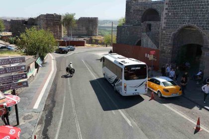 dogum-gununde-pedal-cevirmeye-basladi-hedef-12-bin-kilometre-uzakliktaki-japonya