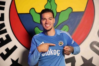 fenerbahcenin-brezilyali-kalecisi-edersona-milli-davet