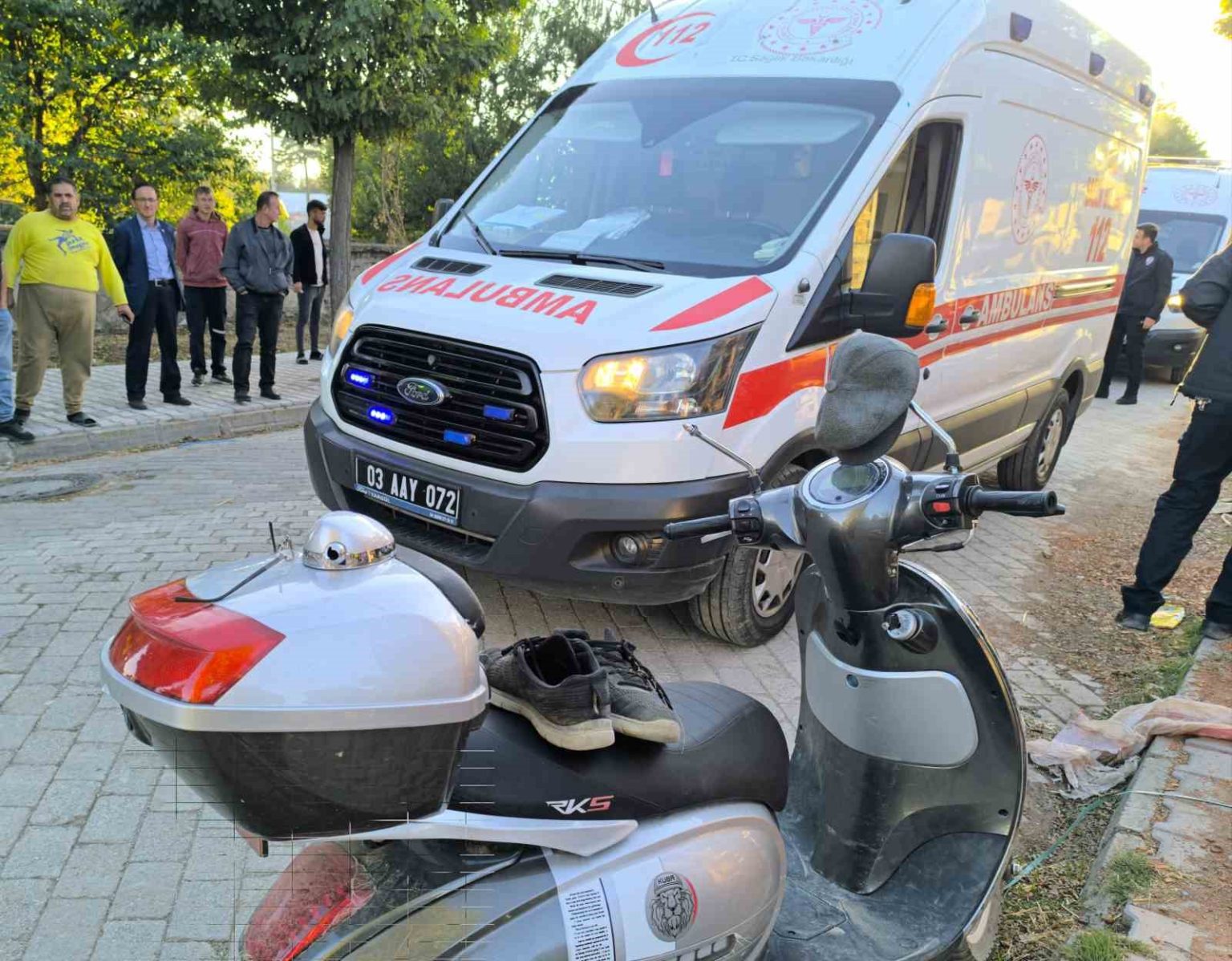 hayatini-kaybeden-surucuden-geriye-ayakkabilari-kaldi