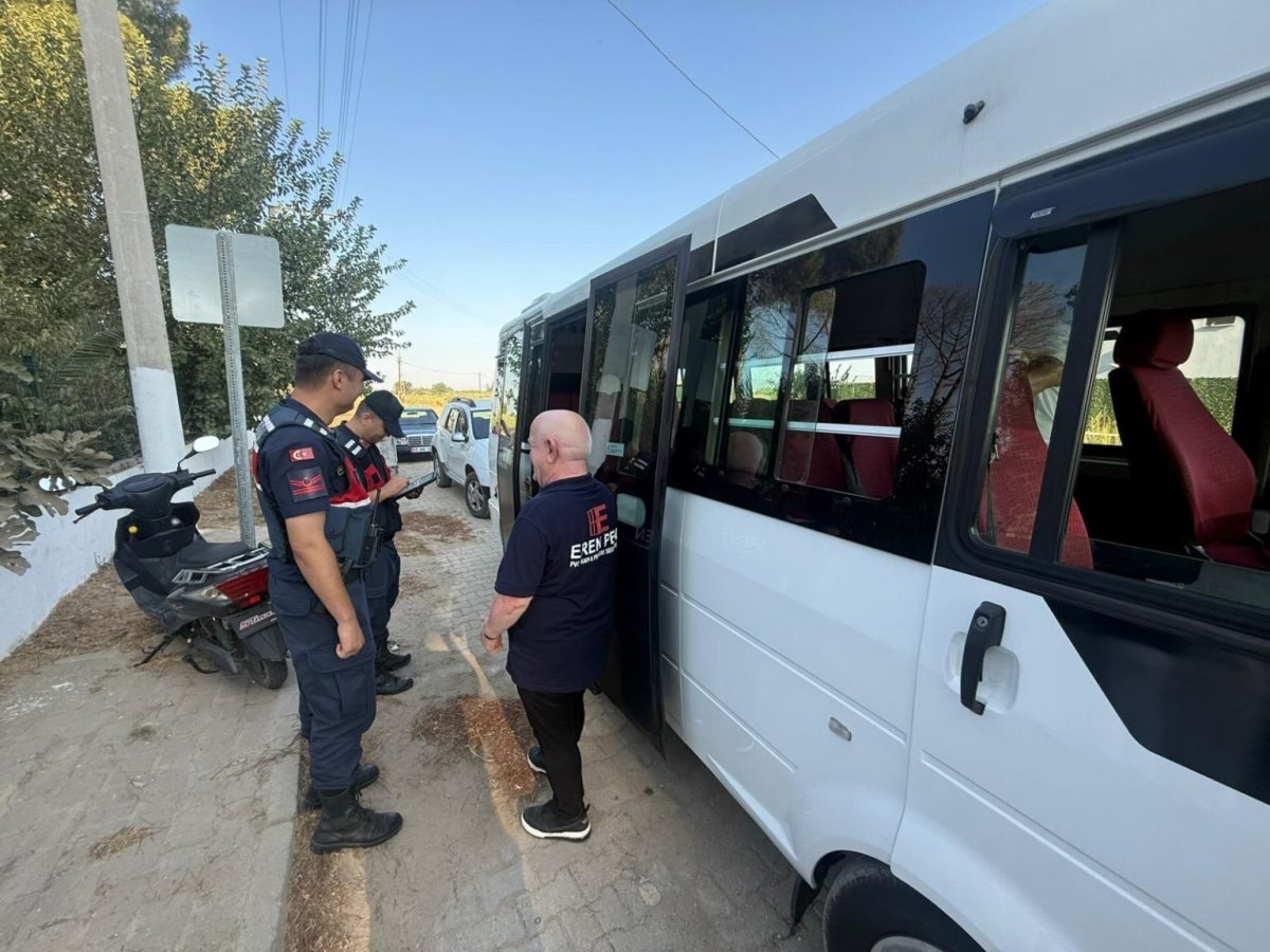 incirliovada-okul-servis-araclari-denetlendi