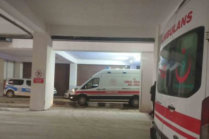 mardinde-67-ogrenci-zehirlenme-suphesiyle-hastaneye-kaldirildi