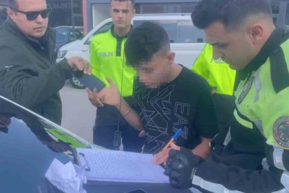 once-patronundan-sonra-polisten-kacti-yakalaninca-gazetecileri-tehdit-etti