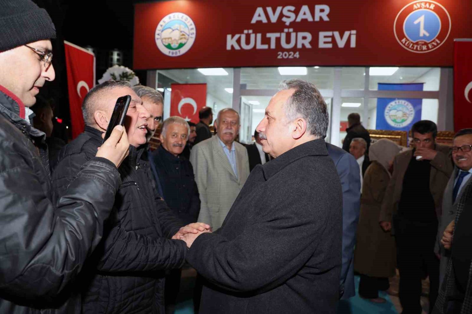 talas-belediyesi-isletmelerine-saat-ayari