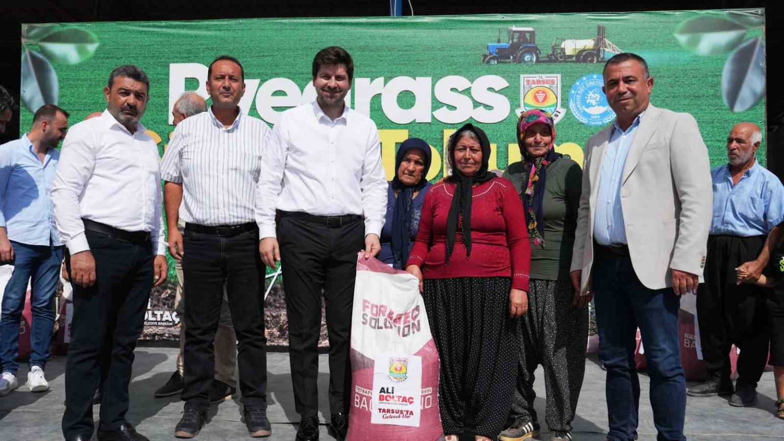 tarsusta-ureticiye-yuzde-50-hibe-destekli-tohum-destegi
