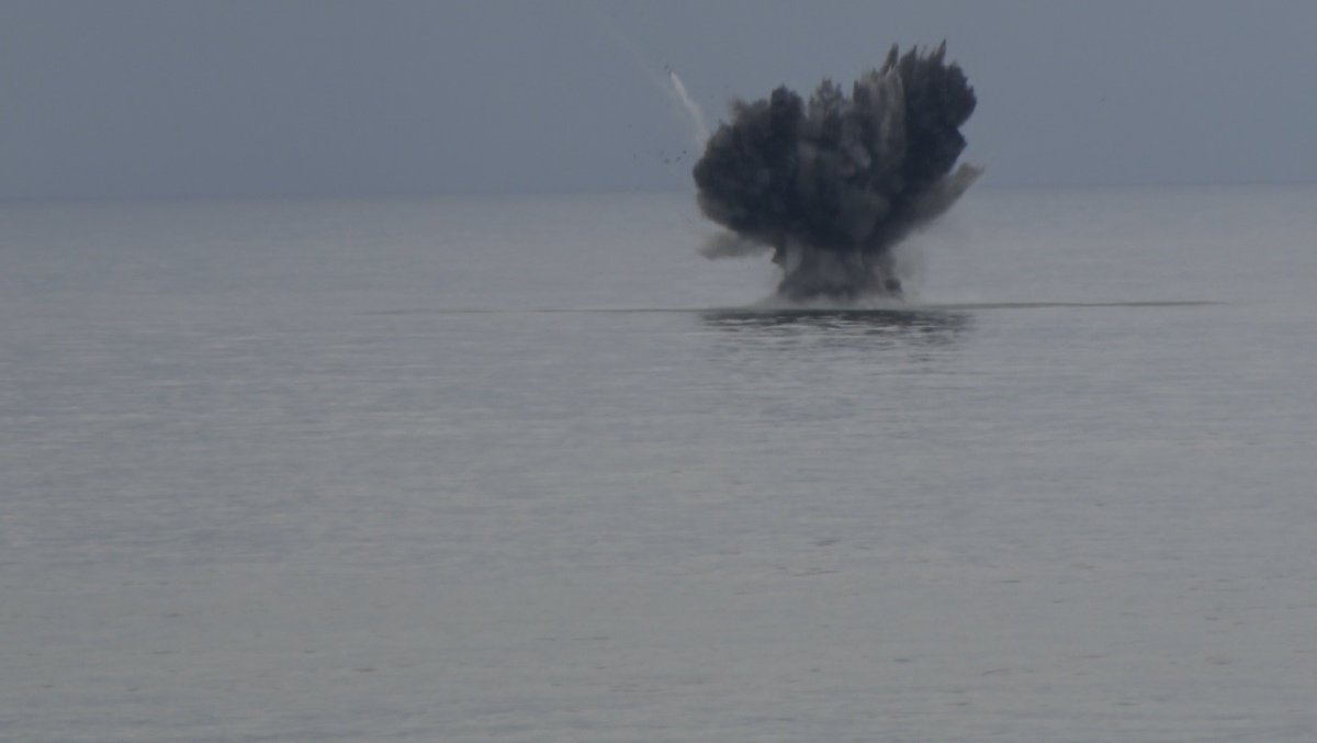 ukraynaya-ait-insansiz-deniz-araci-yoroz-limani-aciklarinda-patlatilarak-imha-edildi