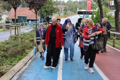 umraniye-belediyesinden-dunya-yaslilar-gunune-ozel-etkinlik