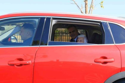 validen-91-yasindaki-neylufer-teyzenin-istegini-geri-cevirmedi