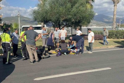 antalyada-okul-servisiyle-carpisan-motosikletli-agir-yaralandi