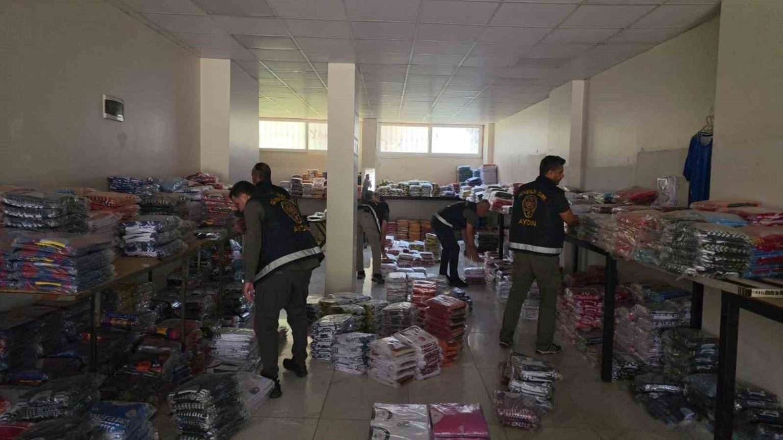 aydin-guvenlik-sube-taklit-urunlere-gecit-vermedi