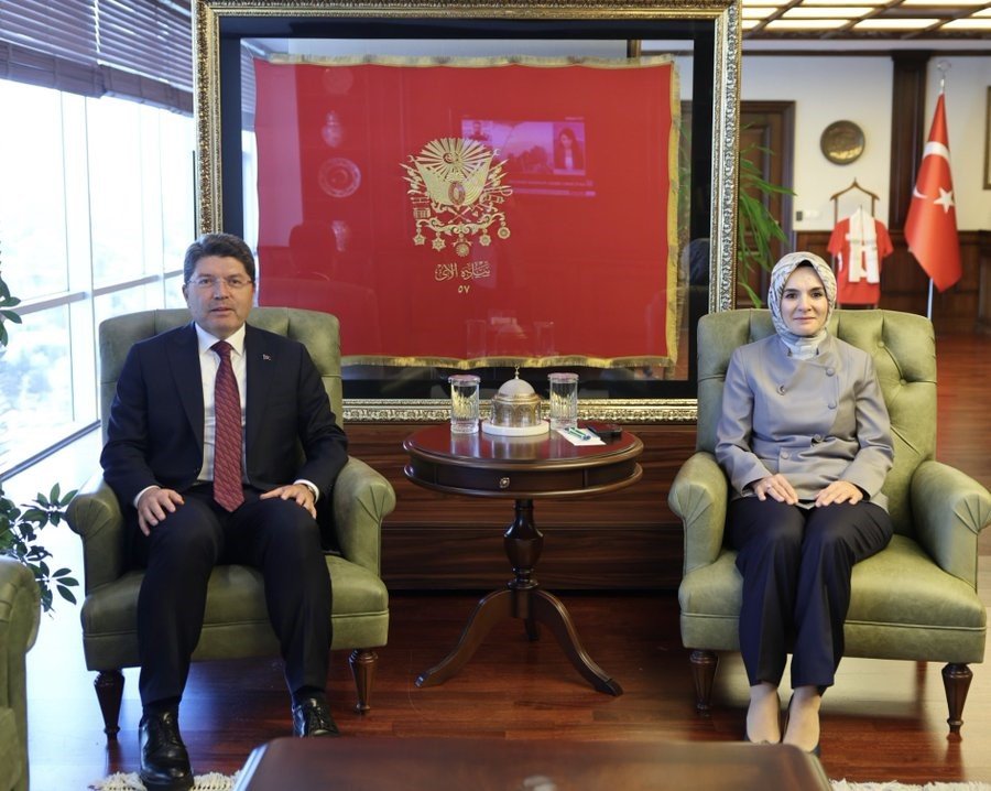 bakan-goktas-ve-bakan-tunc-bir-araya-geldi