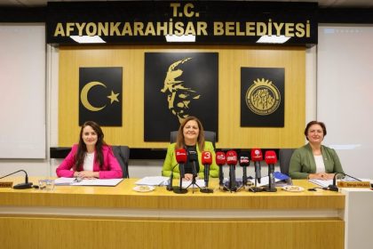 baskan-koksaldan-esnaf-ve-vatandaslara-trafik-uyarisi