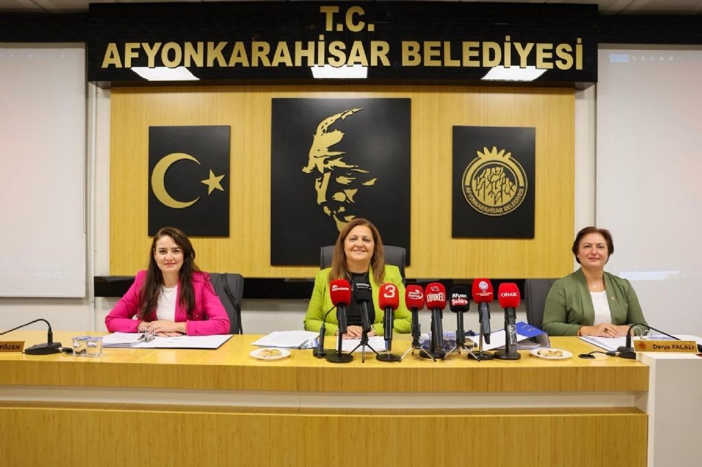 baskan-koksaldan-esnaf-ve-vatandaslara-trafik-uyarisi