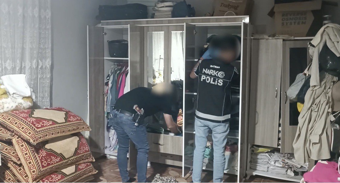 batmanda-uyusturucu-operasyonu-11-tutuklama
