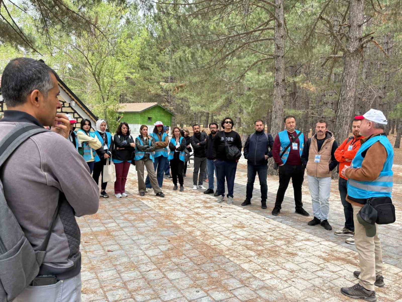 ders-kuraklik-ogretmenler-araciligiyla-kuraklik-bilinci-gelecek-nesillere-aktarilacak