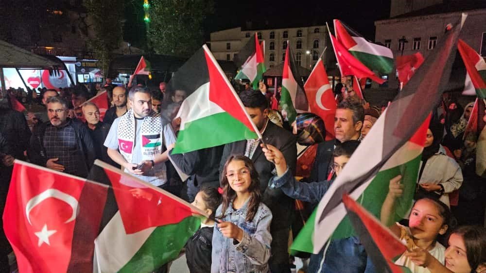 elazigda-sumud-filosuna-mudahaleye-tepki